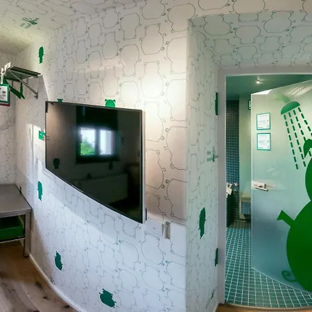 Bratwursthotel Ξενοδοχείο 3*