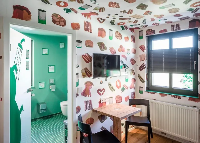 Bratwursthotel 3*