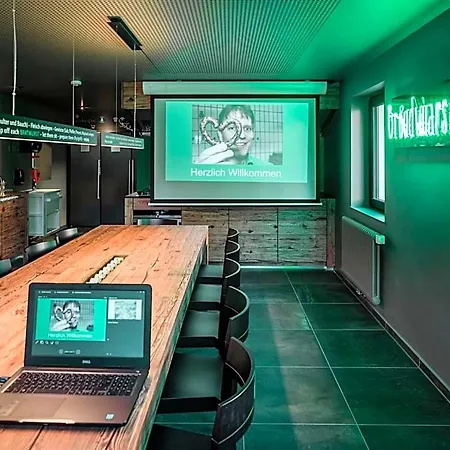Bratwursthotel Hotel 3*